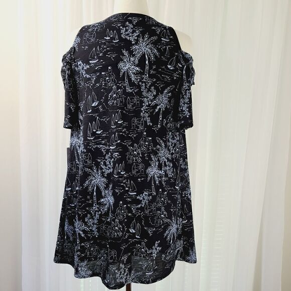 LC Lauren Conrad Cold Shoulder - Picture 8 of 11